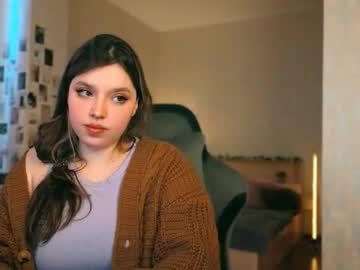 Chloe_Rozzy Chaturbate stream image from March 18, 2026