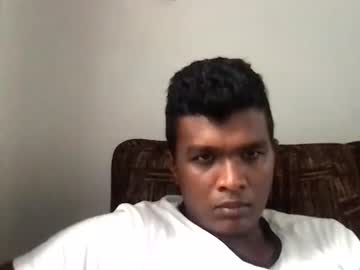 N_Uz Chaturbate stream image from March 18, 2026