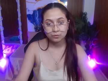 Tiiana_Tay Chaturbate stream image from March 18, 2026