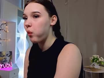 Nelleshumway Chaturbate stream image from March 18, 2026