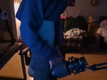 Thefabuloussam Chaturbate stream image from March 18, 2026