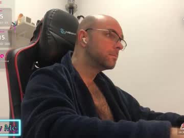 Heels4funn Chaturbate stream image from March 18, 2026