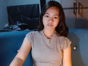 Strawberry_Kissesx Chaturbate stream image from March 18, 2026