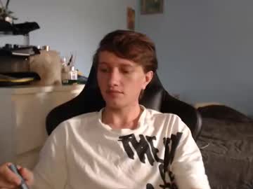 Sweetiecharmm Chaturbate stream image from March 18, 2026