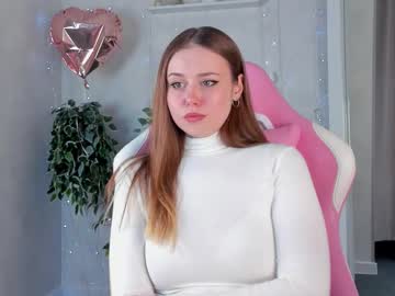 Doris_Bowman Chaturbate stream image from March 18, 2026