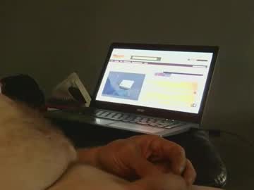 Joshua122933 Chaturbate stream image from March 18, 2026