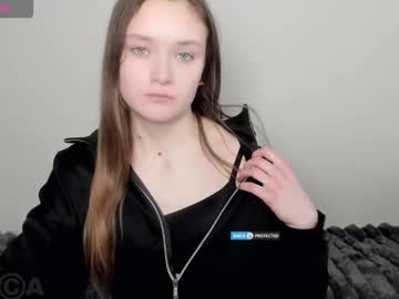 Elina_X Chaturbate stream image from March 18, 2026