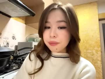 Nenitawichern Chaturbate stream image from March 18, 2026