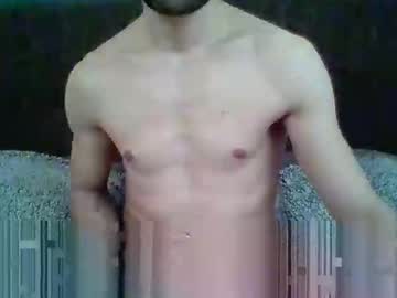 Reax9 Chaturbate stream image from March 18, 2026
