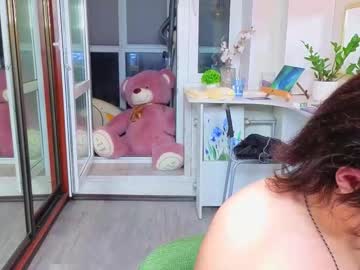Electravibe Chaturbate stream image from March 18, 2026