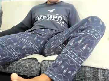 Asshunnter Chaturbate stream image from March 18, 2026