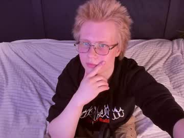 Gekz_Eles Chaturbate stream image from March 18, 2026