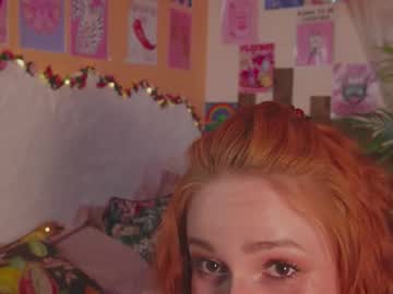 Charming_Lilly Chaturbate stream image from March 18, 2026