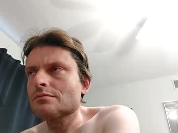 Undress_Me_ Chaturbate stream image from March 18, 2026
