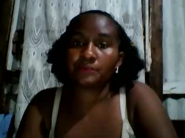 Fleussia Chaturbate stream image from March 18, 2026