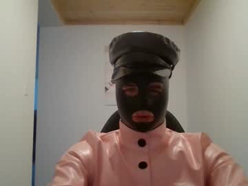 Latex98 Chaturbate stream image from March 18, 2026