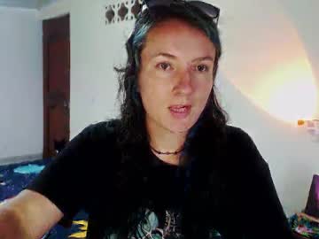 Susi_Bluee Chaturbate stream image from March 18, 2026