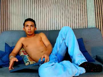 Enzo_Soto Chaturbate stream image from March 19, 2026