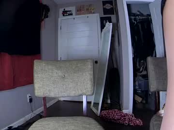 Jayphluver Chaturbate stream image from March 19, 2026