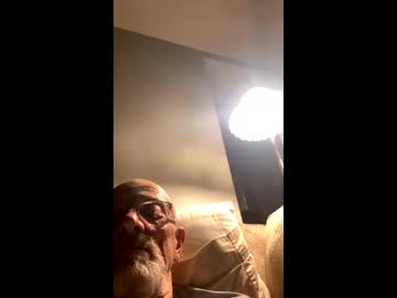 Newgyb12 Chaturbate stream image from March 19, 2026