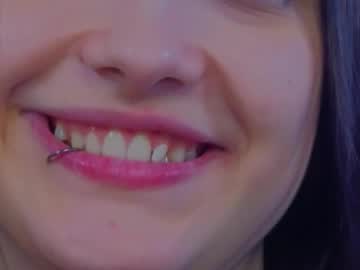 Darcyblackwood Chaturbate stream image from March 19, 2026