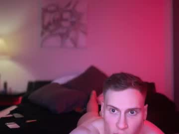 Chaseleone Chaturbate stream image from March 19, 2026