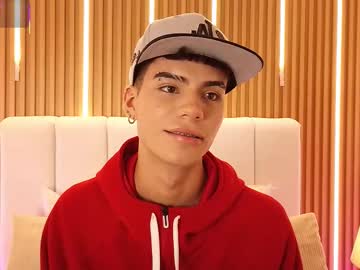 Dulcey_ Chaturbate stream image from March 19, 2026