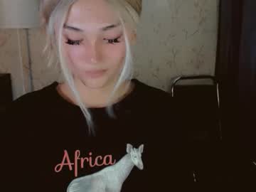 Virgenpearl Chaturbate stream image from March 19, 2026