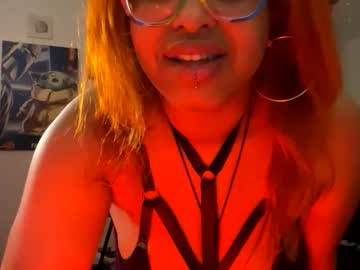 Lesbisexualll Chaturbate stream image from March 19, 2026