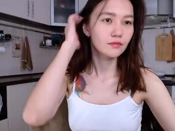 Kelly_Yon Chaturbate stream image from March 19, 2026