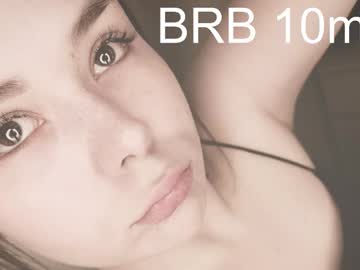 Alli_Zi Chaturbate stream image from March 19, 2026