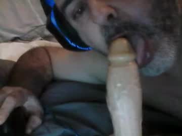 Dann_Wick Chaturbate stream image from March 19, 2026