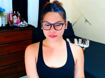 Kira_Amethyst Chaturbate stream image from March 19, 2026