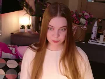 Linamilkovich Chaturbate stream image from March 19, 2026