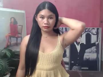 Mera_111 Chaturbate stream image from March 19, 2026