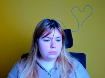 Midnightmariana Chaturbate stream image from March 19, 2026