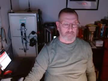 Charlieonebravo Chaturbate stream image from March 19, 2026