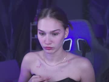 Sweety_Emilya Chaturbate stream image from March 19, 2026