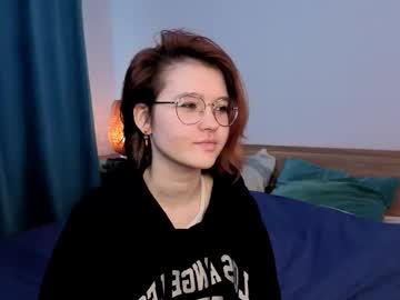 Vitacianflone Chaturbate stream image from March 19, 2026