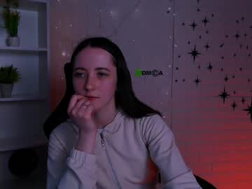 Bella_Dorn Chaturbate stream image from March 19, 2026