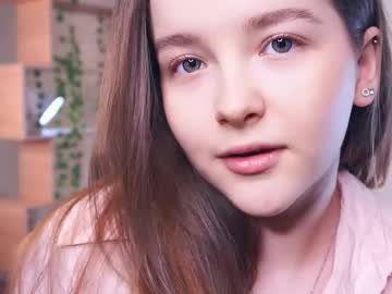 Marlashonts Chaturbate stream image from March 19, 2026