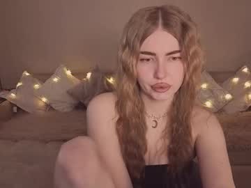 Violettaotis Chaturbate stream image from March 19, 2026