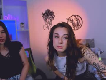 Tina_Golden Chaturbate stream image from March 19, 2026