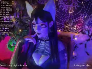 Mirareed Chaturbate stream image from March 19, 2026