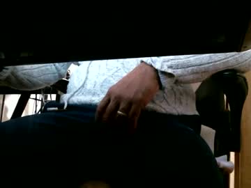 Padrastr069 Chaturbate stream image from March 19, 2026