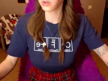 Kittylovemoon Chaturbate stream image from March 19, 2026