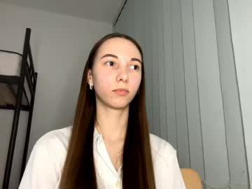 Gillianpuerto Chaturbate stream image from March 19, 2026