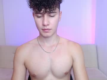 Adrian_Morelli Chaturbate stream image from March 19, 2026