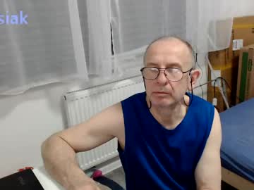 Konsiak Chaturbate stream image from March 19, 2026