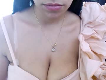 Maaddy_Thompson Chaturbate stream image from March 19, 2026